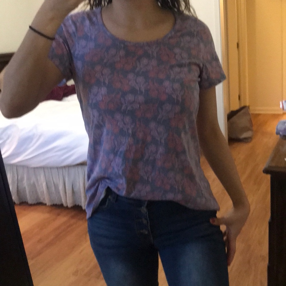 Lula Roe shirt - Picture 4 of 5